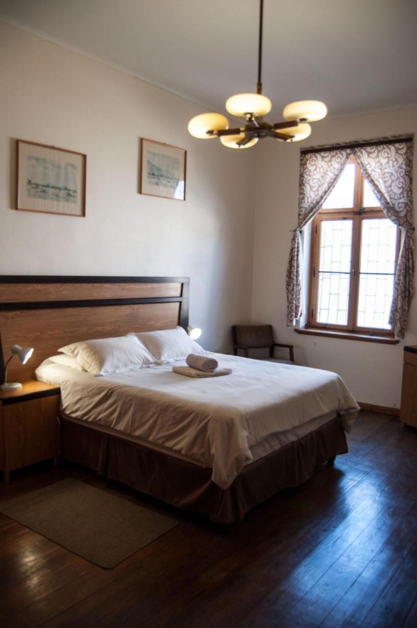 Historical Guesthouse - Self Catering Apartments Lüderitz Dış mekan fotoğraf
